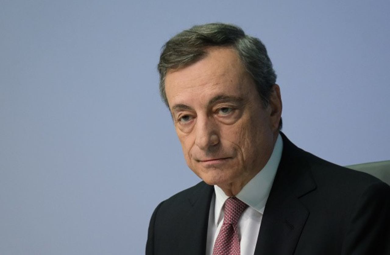 Vaccini agli psicologi? Che confusione Draghi!