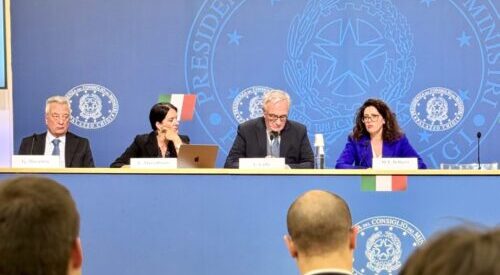 Pedofilia, il Governo in prima linea per tutelare l’infanzia e l’adolescenza