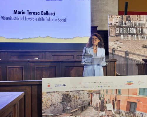 Sociale, il Viceministro Bellucci al Festival dello Sviluppo Sostenibile a Napoli